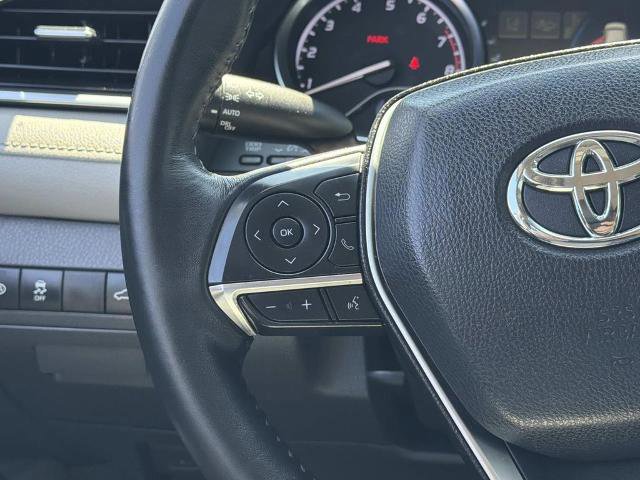 Used 2018 Toyota Camry XLE FWD image 12