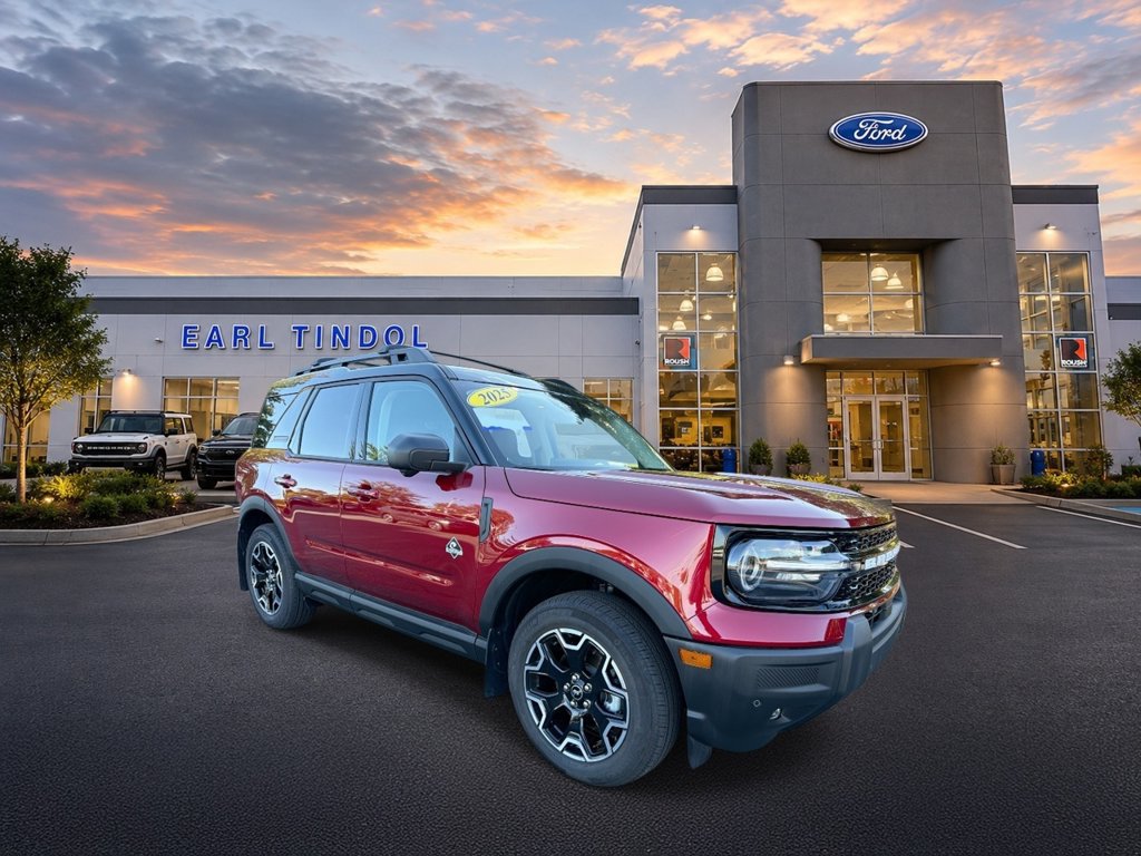 Certified 2025 Ford Bronco Sport Outer Banks w/ Outer Banks Tech Package+ AWD/4WD image 2
