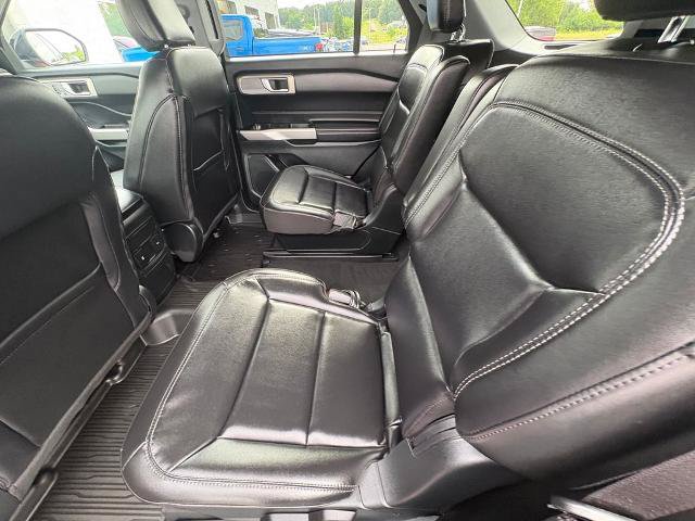 Certified 2023 Ford Explorer XLT w/ Equipment Group 202A AWD/4WD image 21