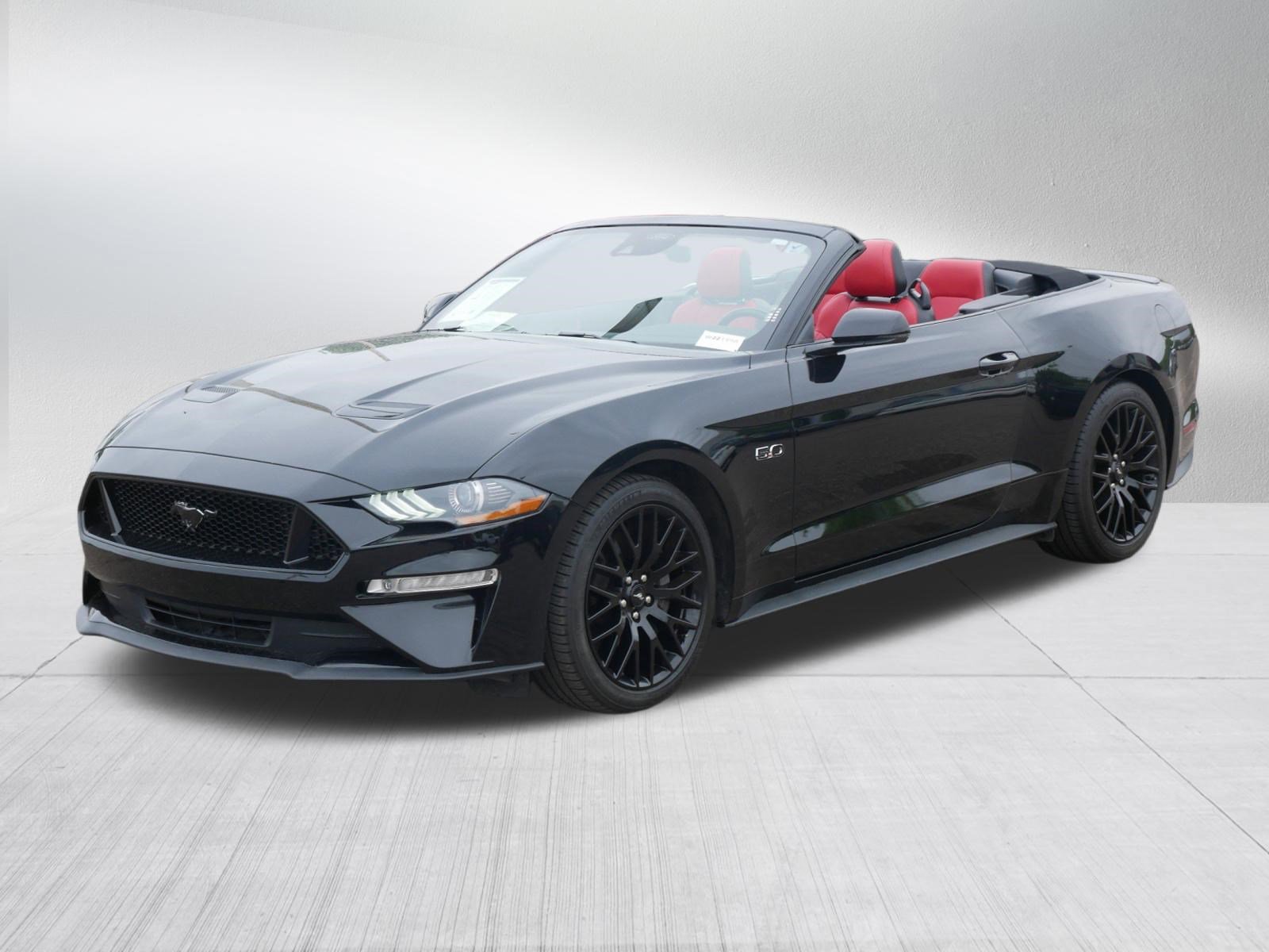 Certified 2022 Ford Mustang GT Premium RWD image 3