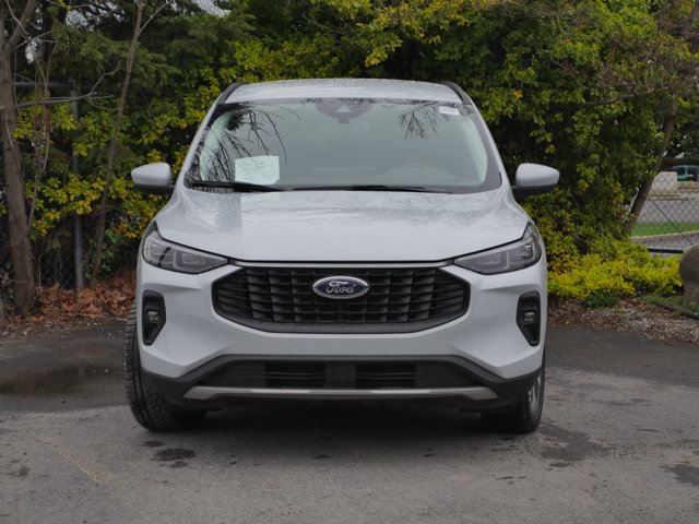 Certified 2025 Ford Escape Platinum AWD/4WD image 29