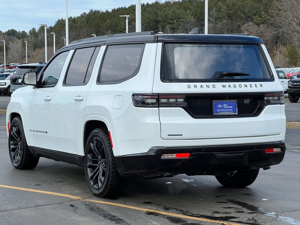 Used 2023 Jeep Grand Wagoneer Series III w/ Rear Seat Video Group 1 image 4