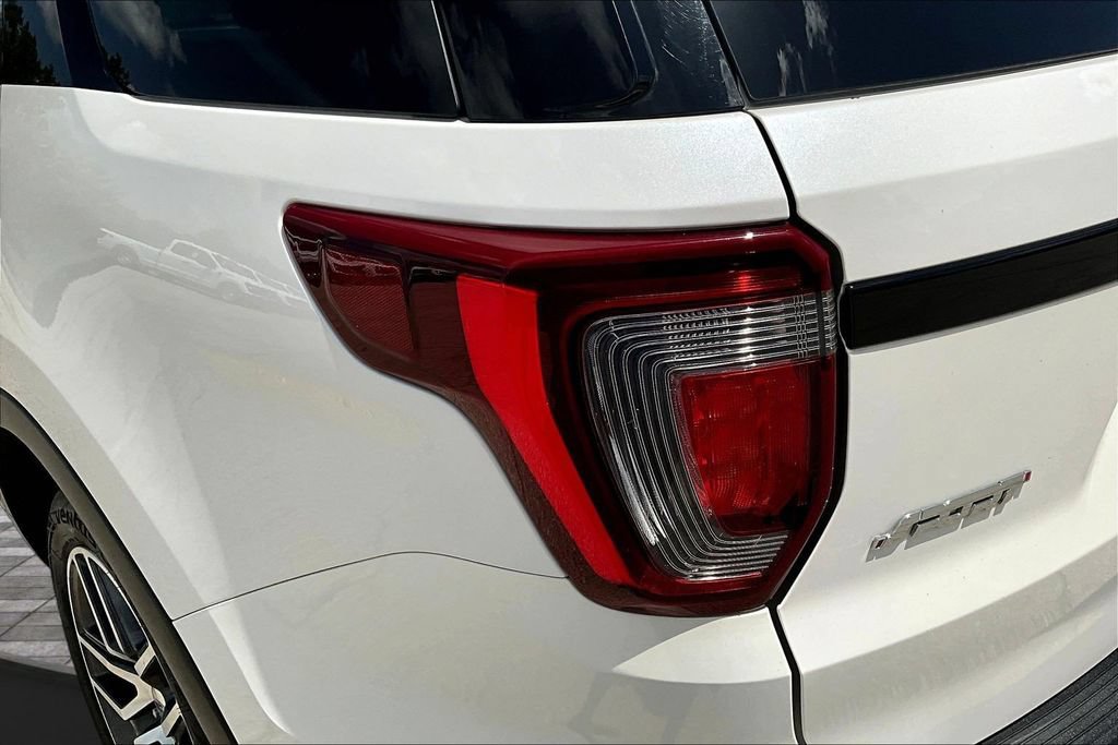 Certified 2019 Ford Explorer Sport AWD/4WD image 22