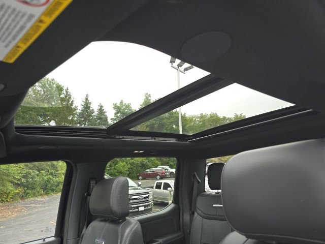 Certified 2025 Ford F250 Platinum image 27