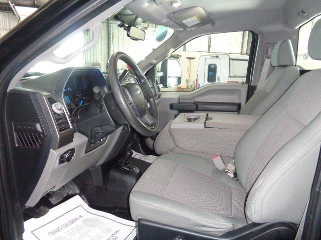 Certified 2017 Ford F250 XL w/ STX Appearance Package AWD/4WD image 10
