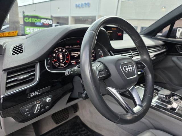 Used 2018 Audi Q7 3.0T Prestige w/ Prestige Package AWD/4WD image 11