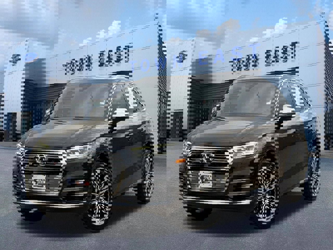 Used 2018 Audi SQ5 Prestige w/ Prestige Package