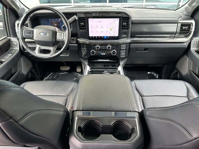 Certified 2024 Ford F250 Lariat w/ Black Appearance Package image 10