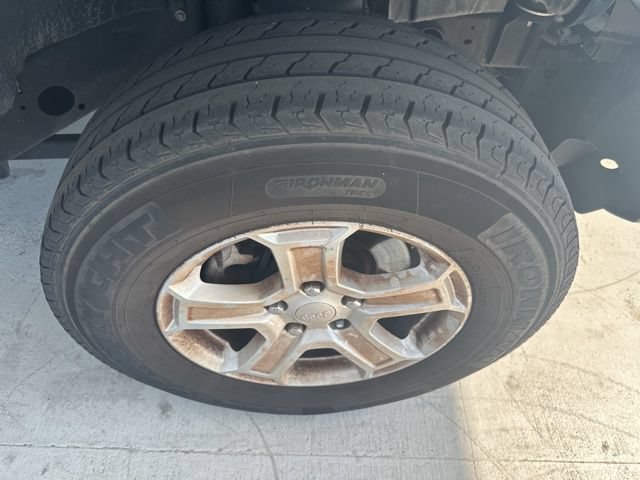 Used 2020 Jeep Wrangler Sport AWD/4WD image 7