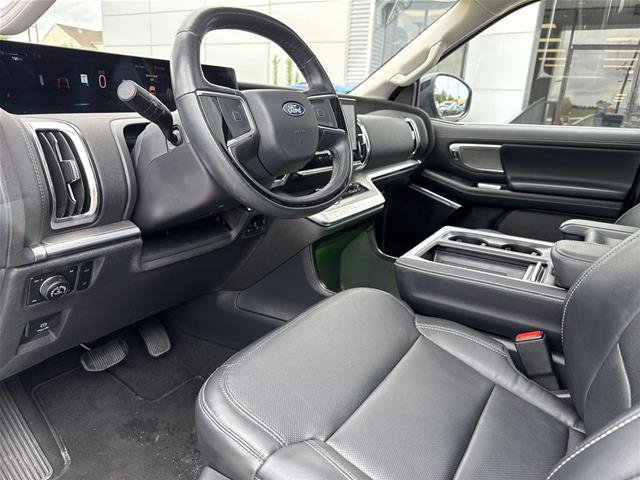 Certified 2025 Ford Expedition Platinum AWD/4WD image 30