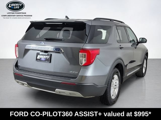 Certified 2023 Ford Explorer XLT w/ Equipment Group 202A AWD/4WD image 3