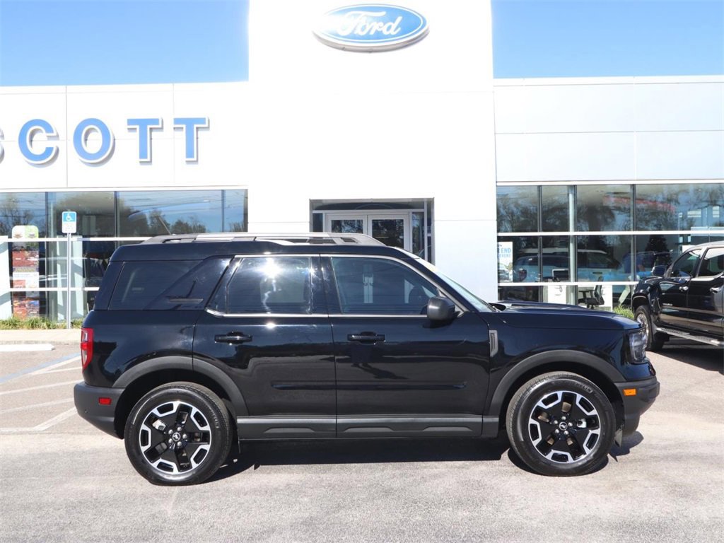 Certified 2024 Ford Bronco Sport Outer Banks w/ Tech Package image 6