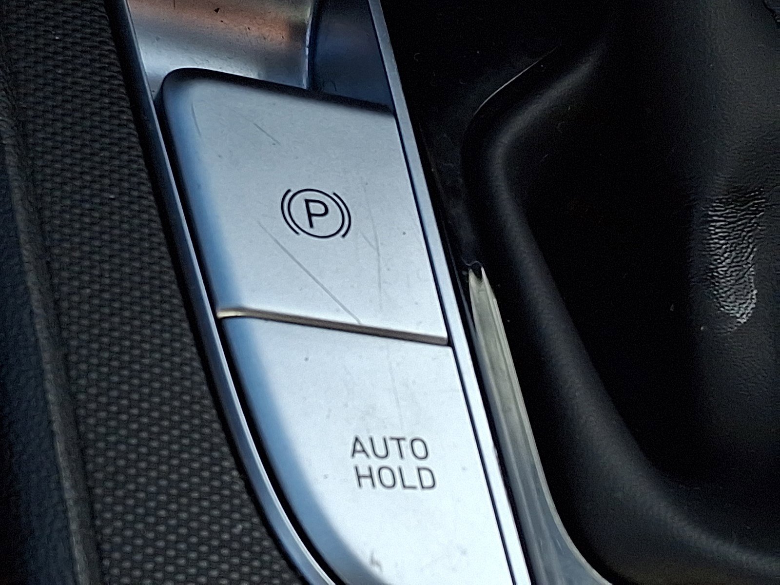 Used 2025 Hyundai Elantra SEL FWD image 23