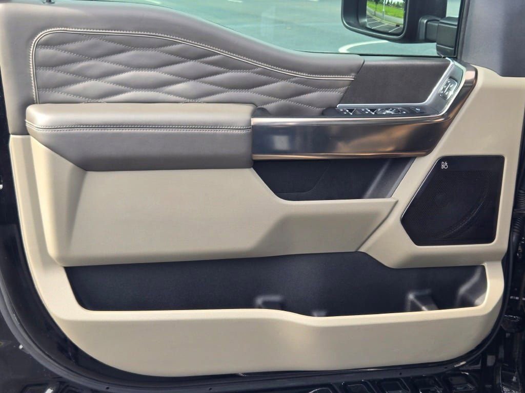 Certified 2025 Ford F450 Platinum w/ Platinum Plus Package AWD/4WD image 26