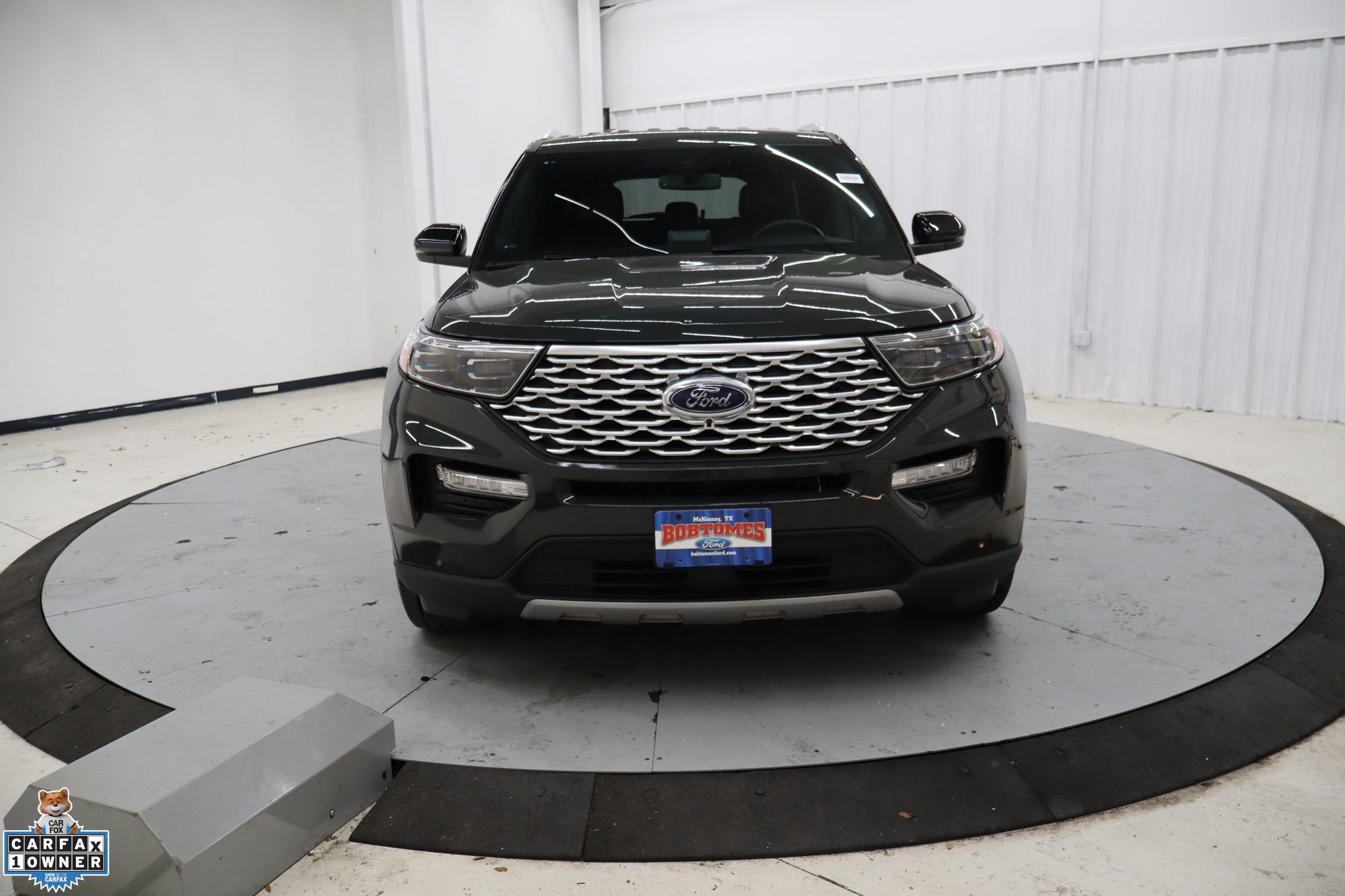 Certified 2023 Ford Explorer Platinum w/ Technology Package image 8