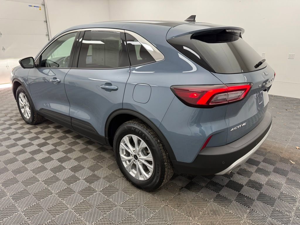 Certified 2023 Ford Escape Active w/ Tech Pack #2 image 6