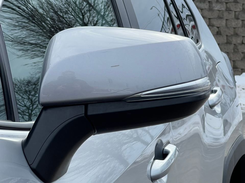 Used 2024 Toyota RAV4 XLE image 38