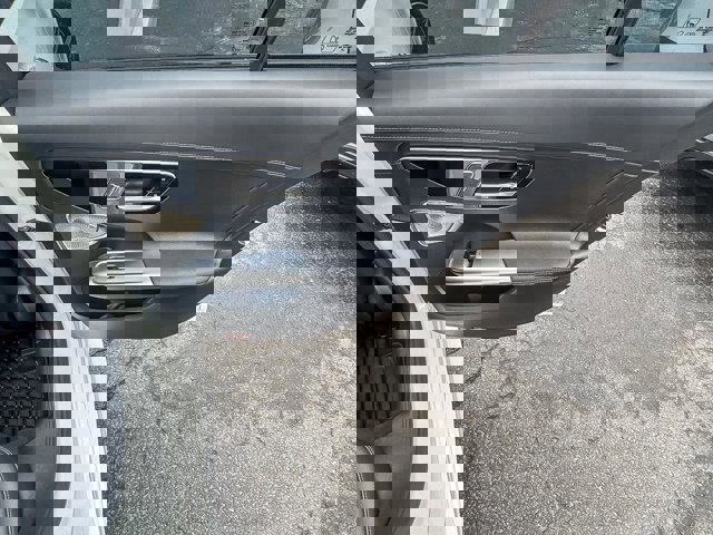 Used 2022 Mercedes-Benz C 300 4MATIC Sedan image 29