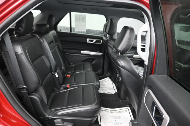 Certified 2020 Ford Explorer XLT w/ Equipment Group 202A AWD/4WD image 8