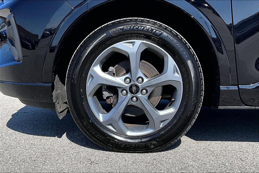 Certified 2023 Ford Escape ST-Line w/ Tech Pack #1 image 9