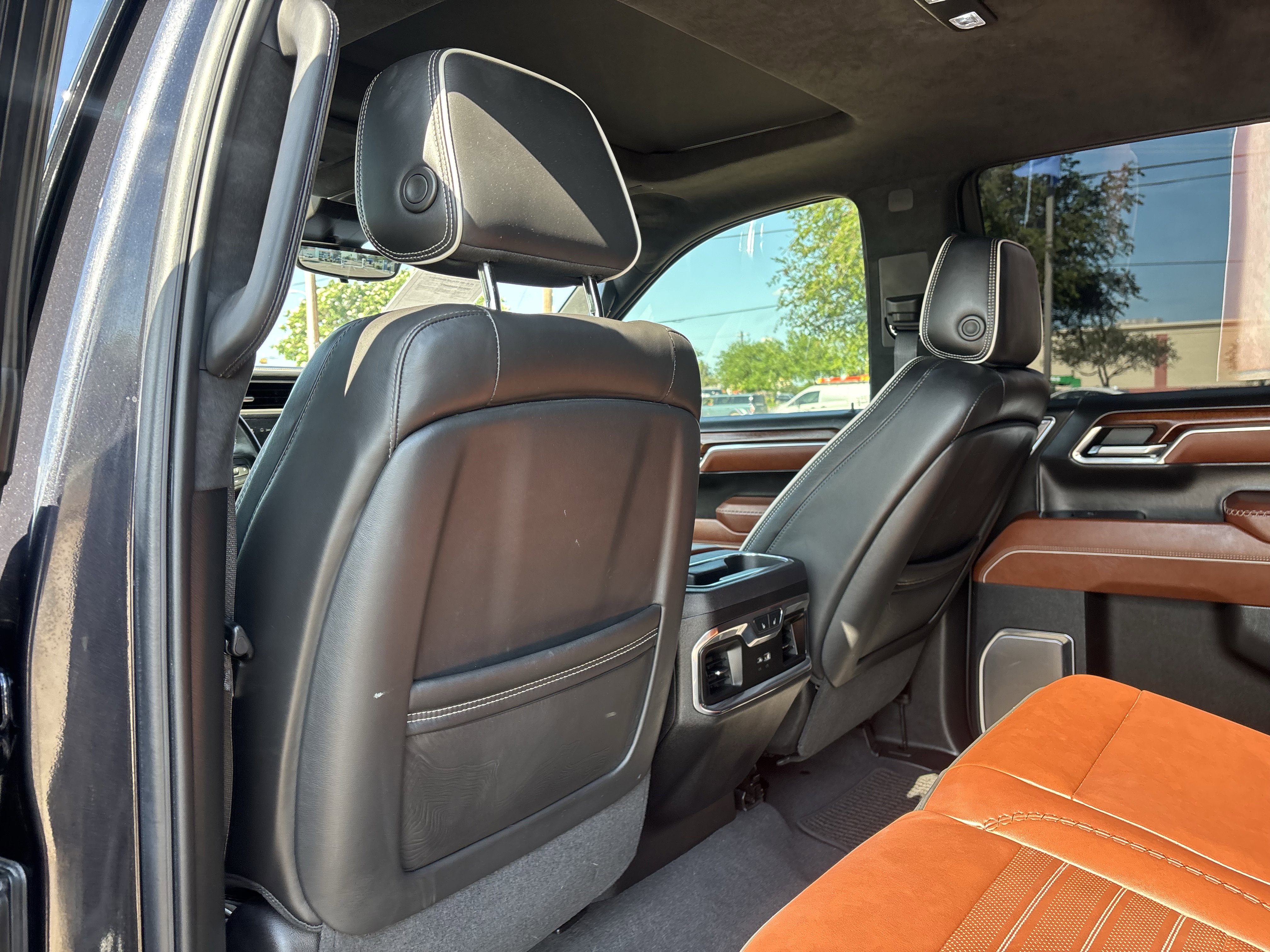 Used 2024 GMC Sierra 1500 Denali Ultimate AWD/4WD image 17