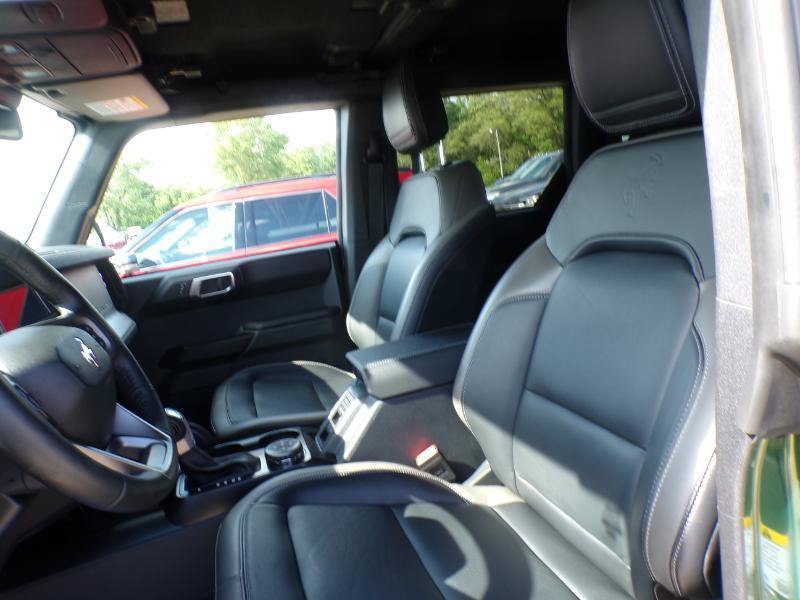 Certified 2025 Ford Bronco Outer Banks w/ Sasquatch Package AWD/4WD image 5
