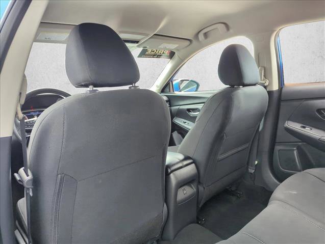 Used 2024 Nissan Sentra SV image 16