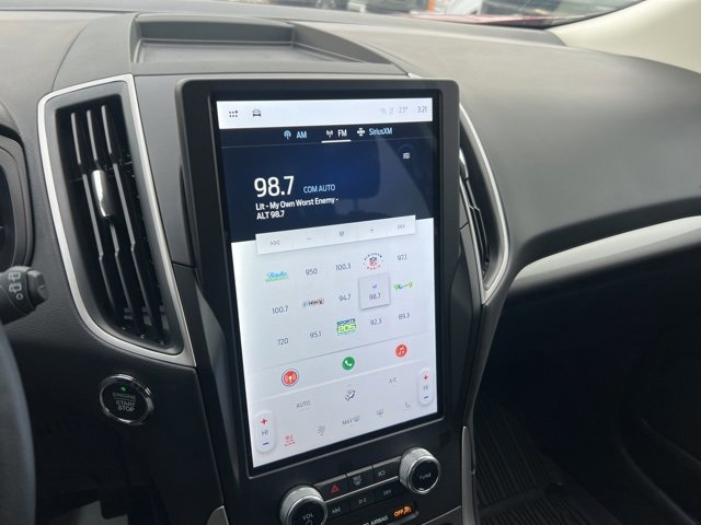 Certified 2024 Ford Edge SEL w/ Convenience Package image 14