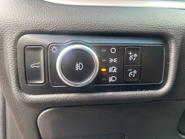 Certified 2023 Ford Explorer XLT w/ Equipment Group 202A image 18