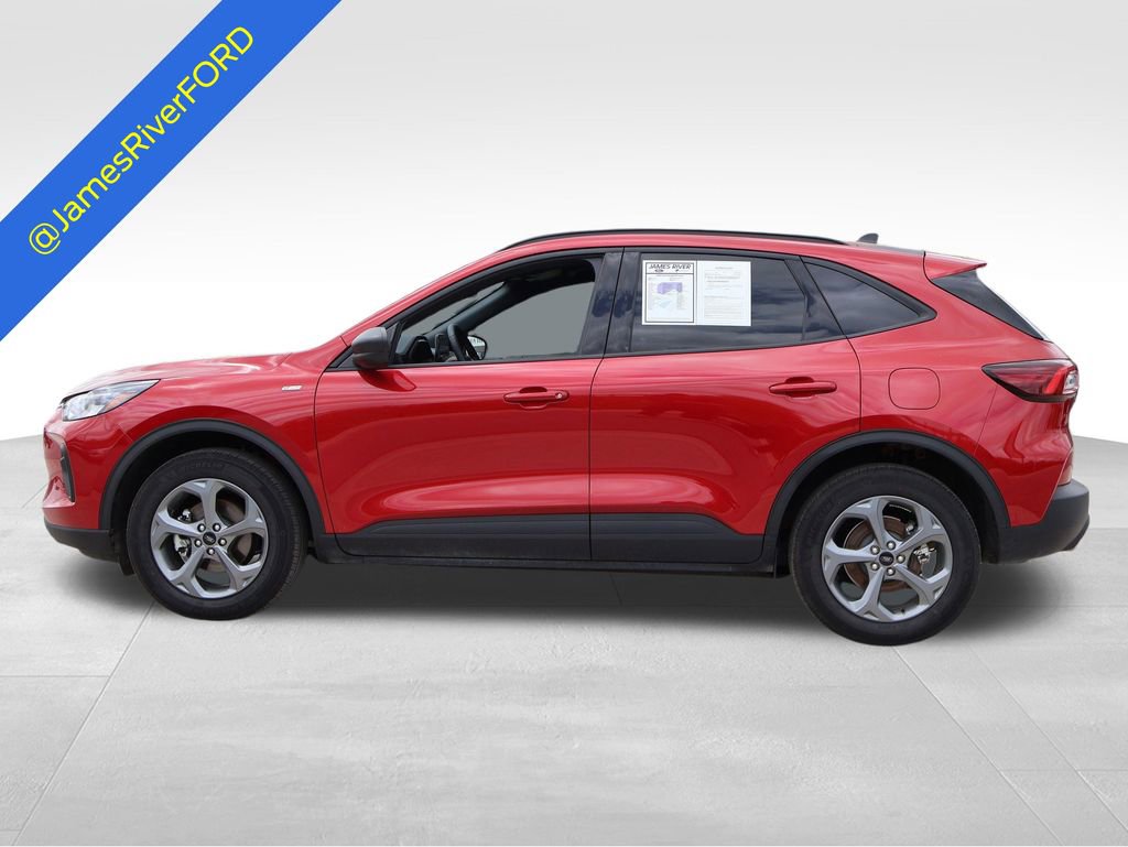 Certified 2025 Ford Escape ST-Line AWD/4WD image 2