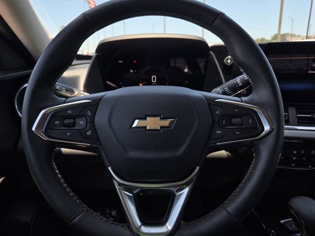 Used 2024 Chevrolet Trax LT w/ LT Convenience Package FWD image 20