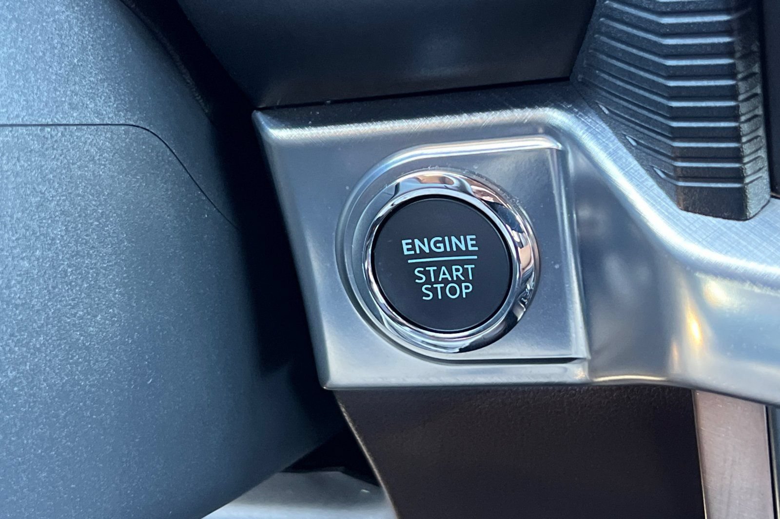 Certified 2025 Ford F150 King Ranch w/ FX4 Off-Road Package AWD/4WD image 23