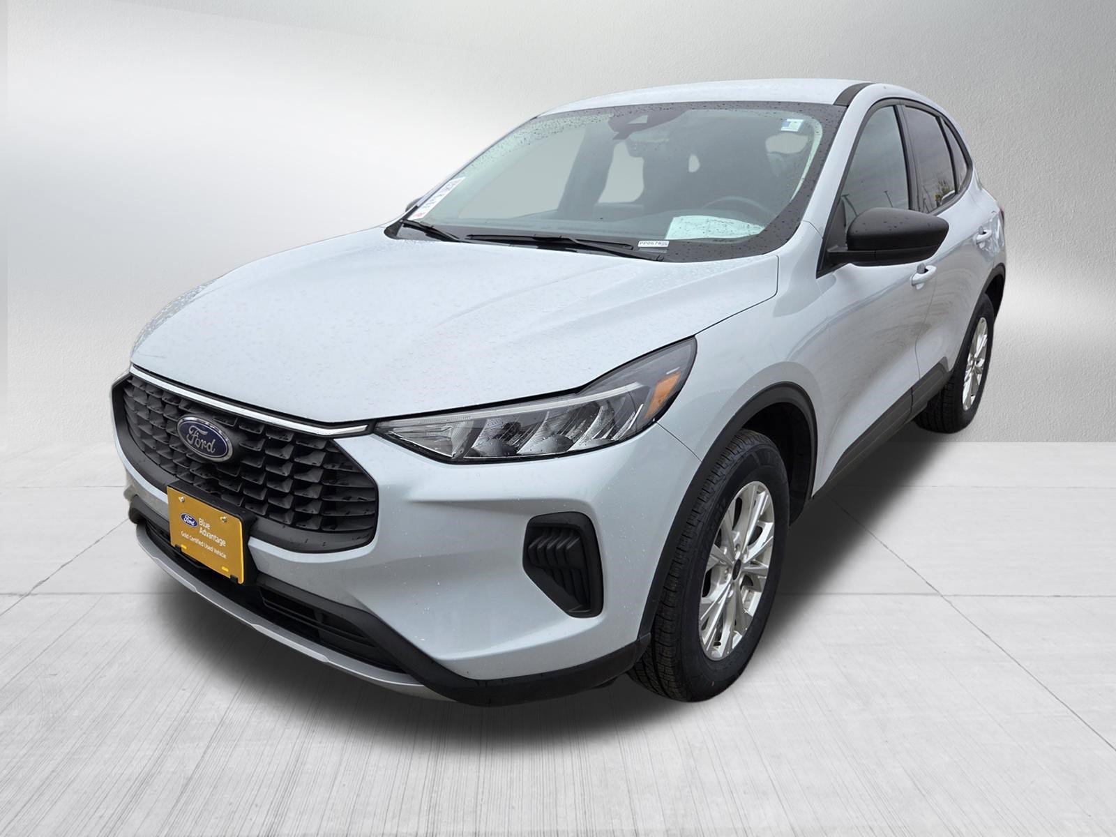 Certified 2025 Ford Escape Active AWD/4WD image 3