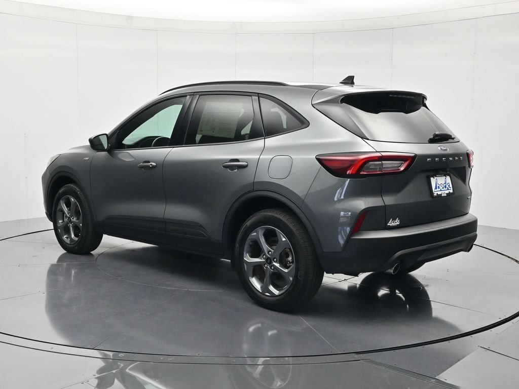 Certified 2025 Ford Escape ST-Line AWD/4WD image 7