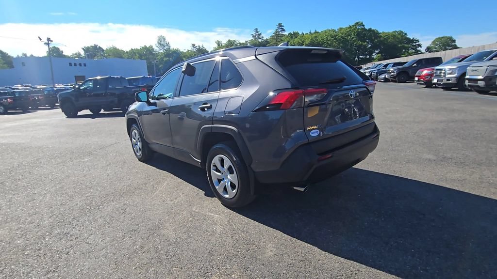 Used 2019 Toyota RAV4 LE w/ All Weather Liner Package AWD/4WD image 17
