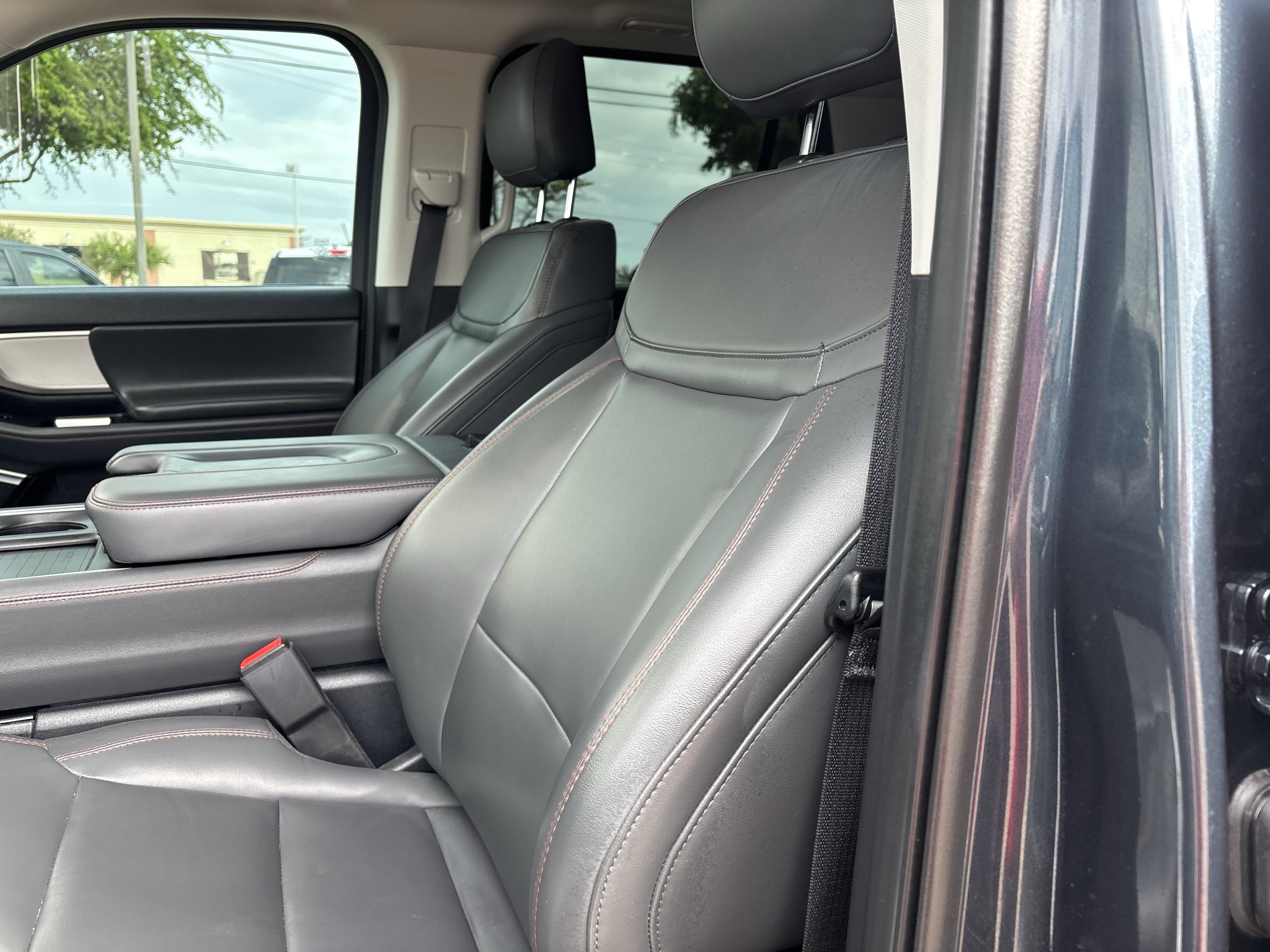 Certified 2025 Ford Expedition Active RWD image 11