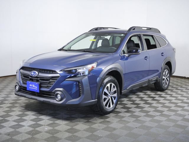 Used 2024 Subaru Outback Premium AWD/4WD image 5