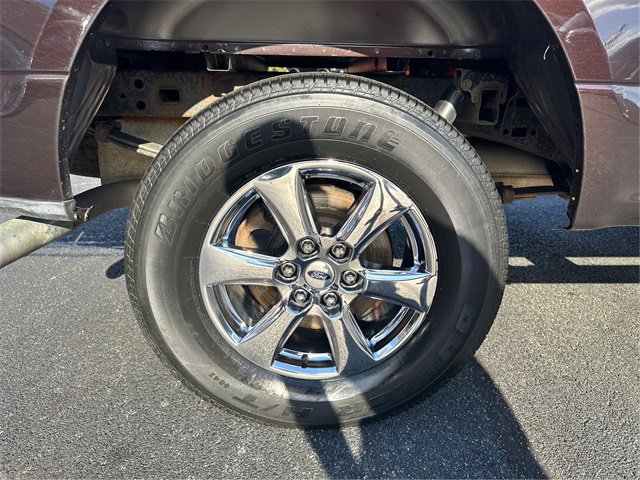 Certified 2018 Ford F150 XLT w/ Equipment Group 302A Luxury image 13