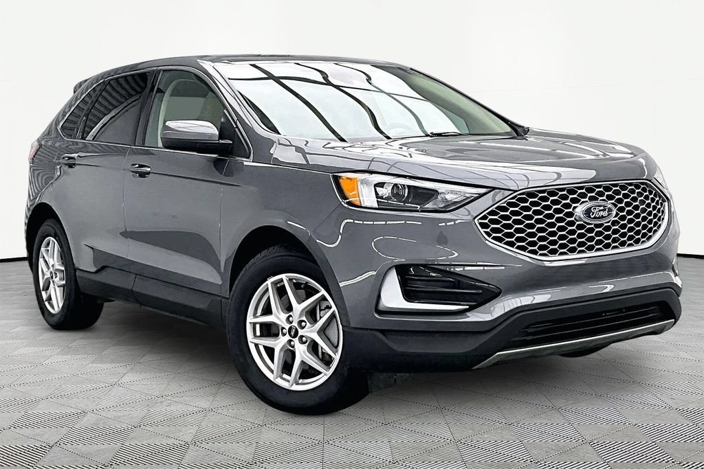 Certified 2024 Ford Edge SEL AWD/4WD image 12