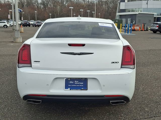 Used 2023 Chrysler 300 Touring L w/ Comfort Group AWD/4WD image 5