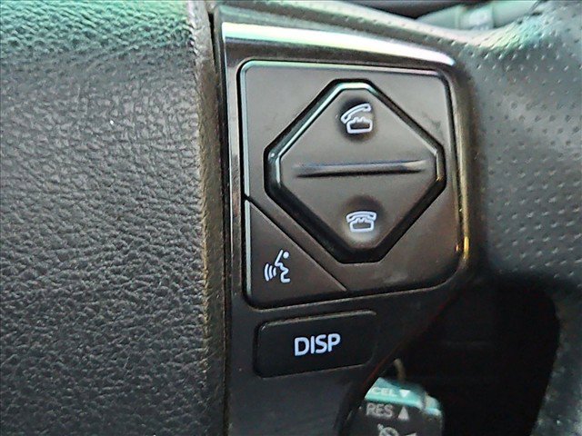 Used 2019 Toyota 4Runner TRD Off-Road Premium AWD/4WD image 25
