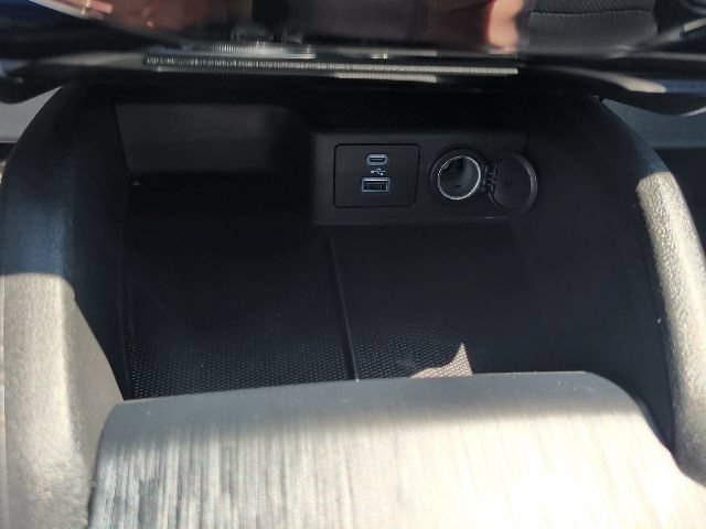 Certified 2023 Ford Escape ST-Line w/ Tech Pack #1 AWD/4WD image 24