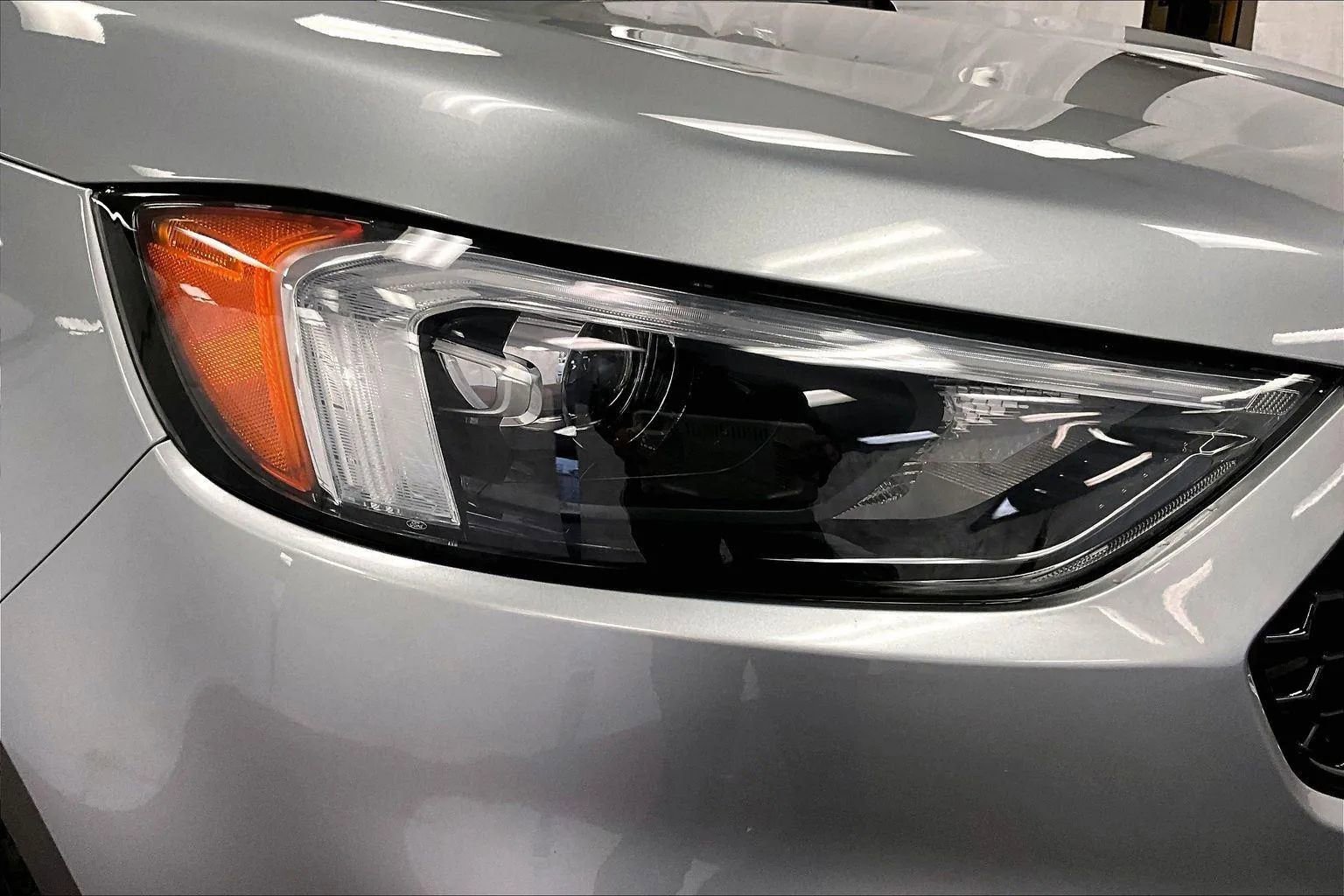 Certified 2022 Ford Edge ST image 27