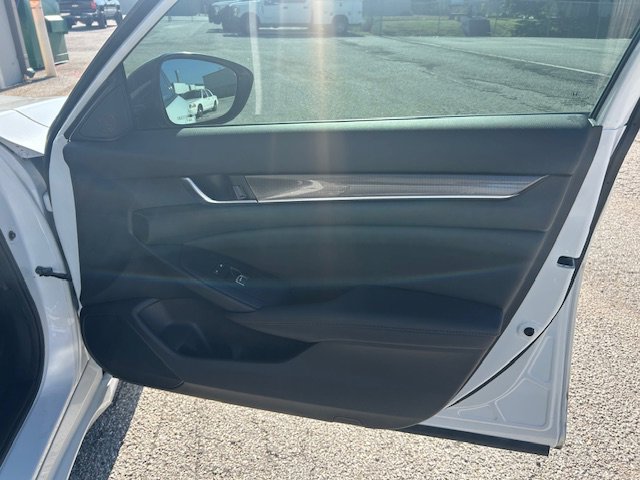 Used 2021 Honda Accord Sport Special Edition image 17