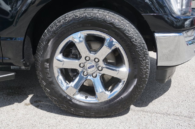 Certified 2021 Ford F150 XLT w/ Equipment Group 302A High RWD image 22