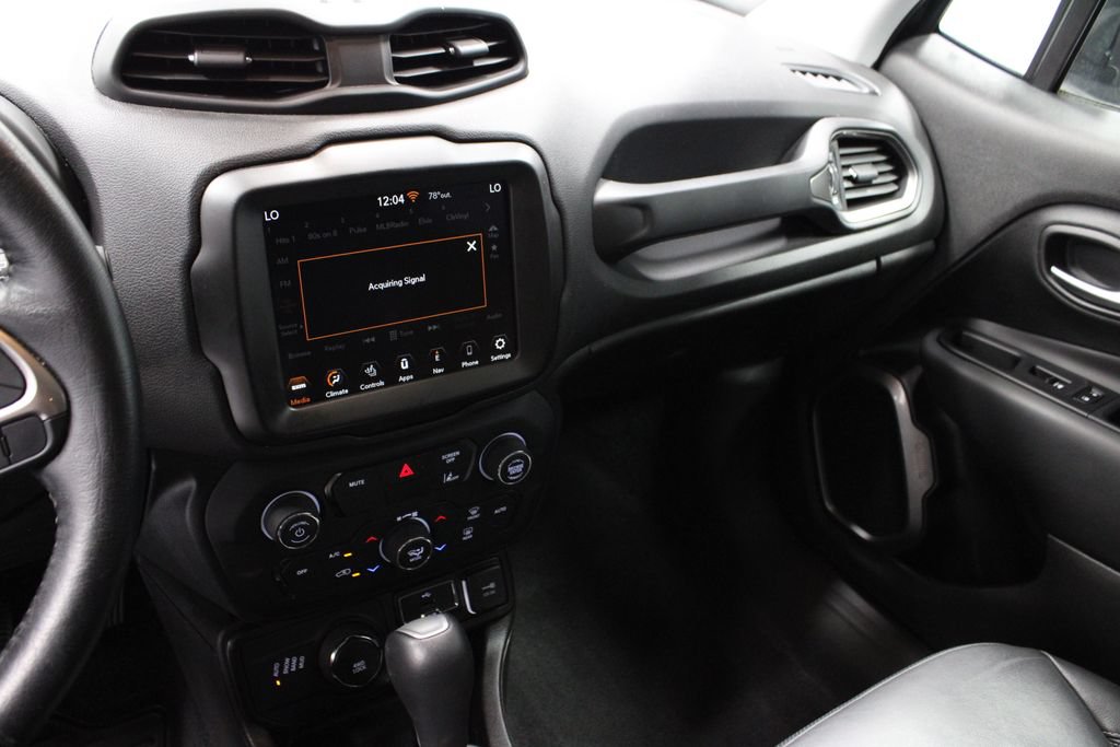 Used 2022 Jeep Renegade Limited AWD/4WD image 30