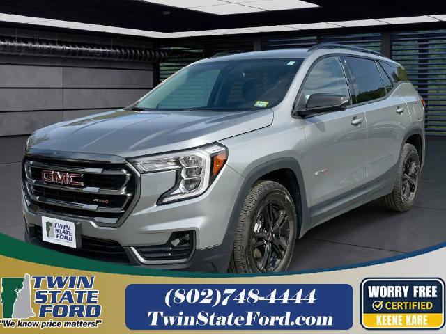 Used 2024 GMC Terrain AT4 AWD/4WD image 1