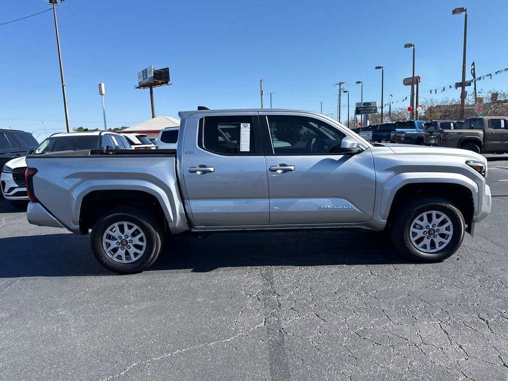 Used 2024 Toyota Tacoma SR5 image 8