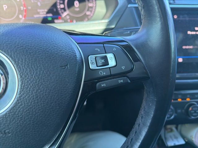 Used 2018 Volkswagen Tiguan SEL Premium image 27