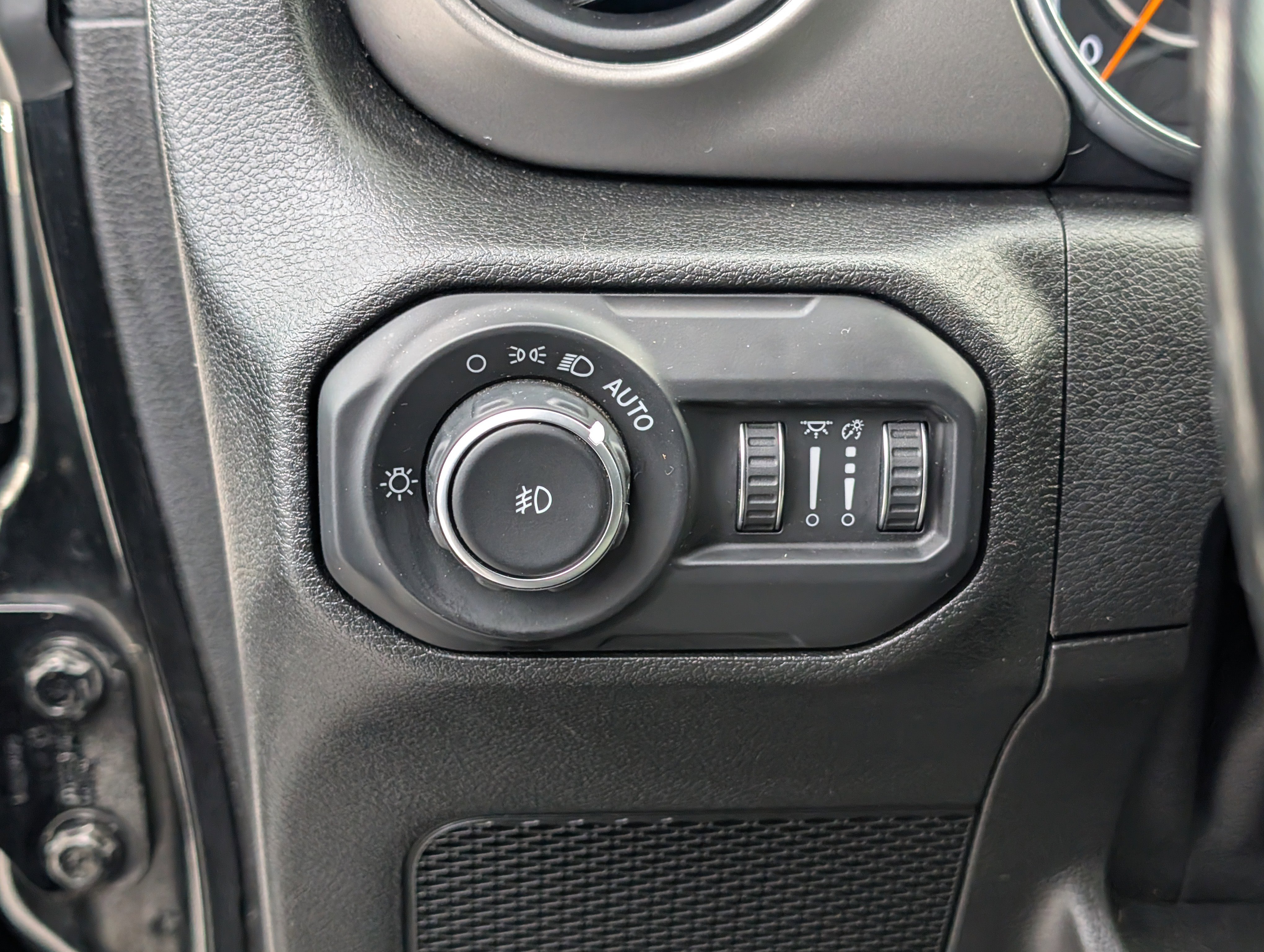 Used 2021 Jeep Wrangler Unlimited Sport image 20